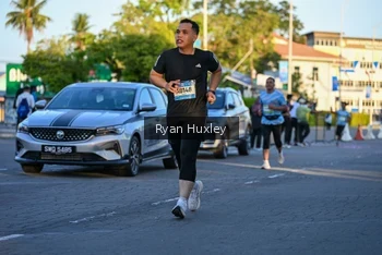 Runner Photo 1493441