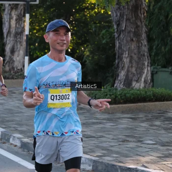 Runner Photo 1493507