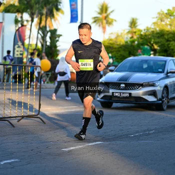 Runner Photo 1493656