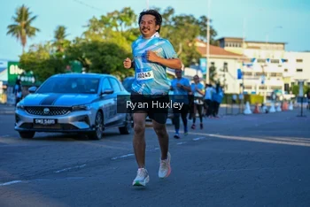 Runner Photo 1493673
