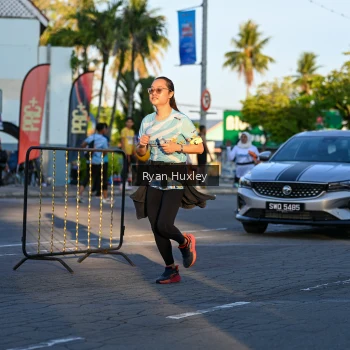 Runner Photo 1493686