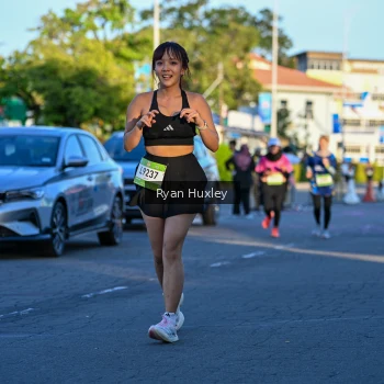 Runner Photo 1493875
