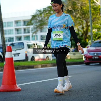 Runner Photo 1494229