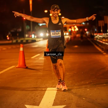 Runner Photo 1494524
