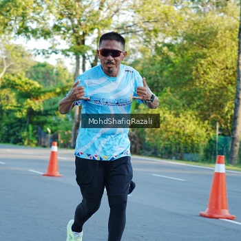Runner Photo 1494568