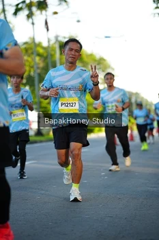 Runner Photo 1494577