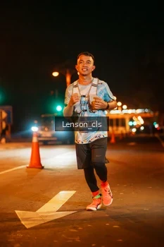 Runner Photo 1494711