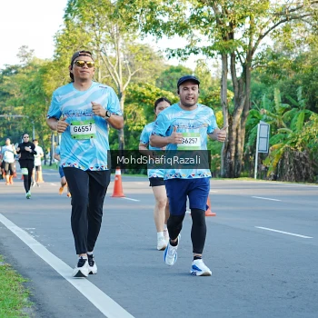 Runner Photo 1494734