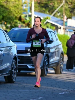 Runner Photo 1494737