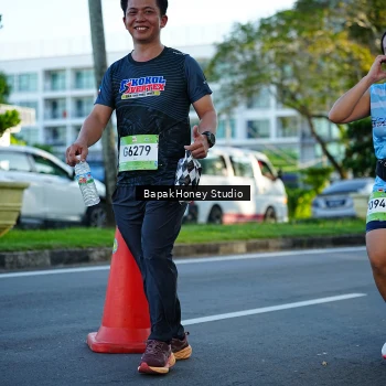 Runner Photo 1494778