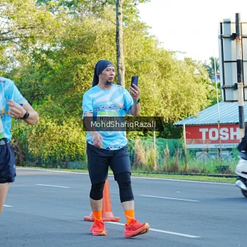 Runner Photo 1494806