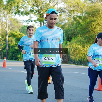 Runner Photo 1494846