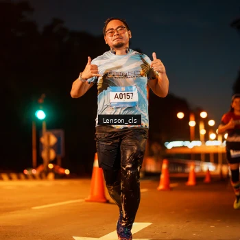 Runner Photo 1494869