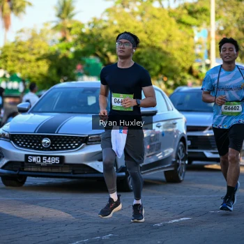 Runner Photo 1494924