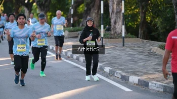 Runner Photo 1494999