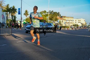 Runner Photo 1495066