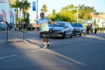 Runner Photo 1495071