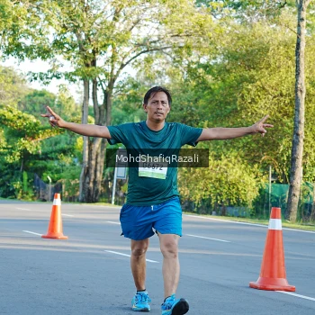 Runner Photo 1495087
