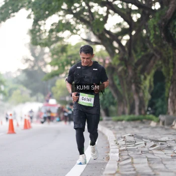 Runner Photo 1495110