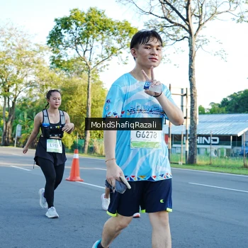 Runner Photo 1495171
