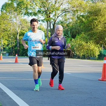Runner Photo 1495409