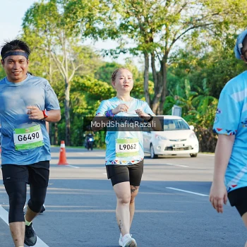 Runner Photo 1495447