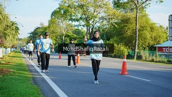Runner Photo 1495608