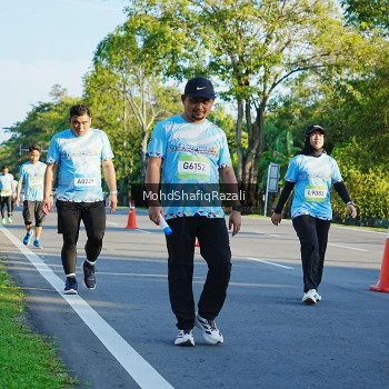 Runner Photo 1495614