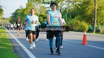 Runner Photo 1495666