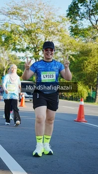 Runner Photo 1495712