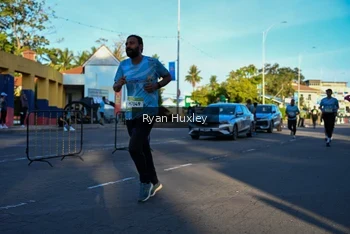 Runner Photo 1495738
