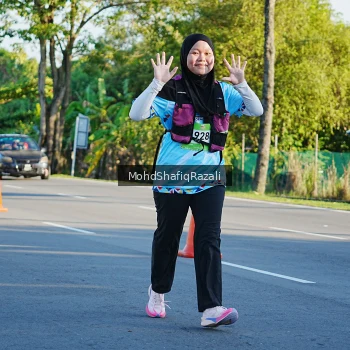 Runner Photo 1495739