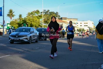 Runner Photo 1495774