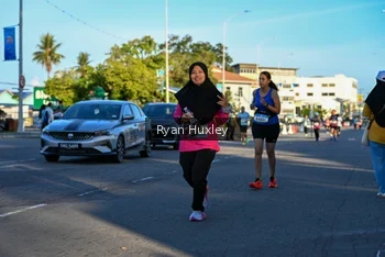 Runner Photo 1495777
