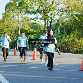 Runner Photo 1495802
