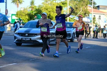 Runner Photo 1495818