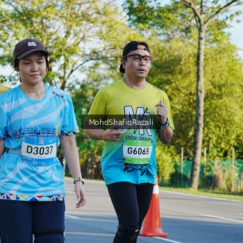Runner Photo 1495827