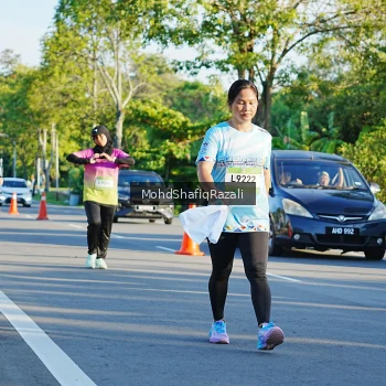 Runner Photo 1495836
