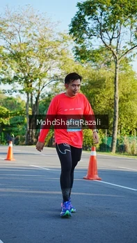 Runner Photo 1495887