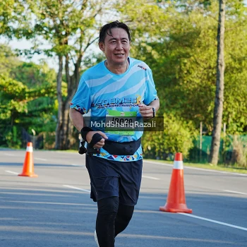 Runner Photo 1495890