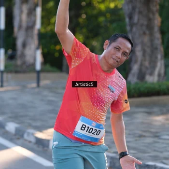 Runner Photo 1495894
