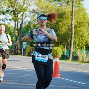 Runner Photo 1495902