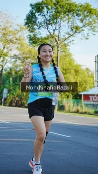 Runner Photo 1495903