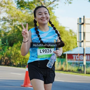 Runner Photo 1495906