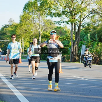 Runner Photo 1495914