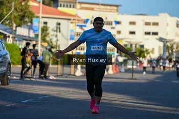 Runner Photo 1495926