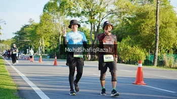 Runner Photo 1495965