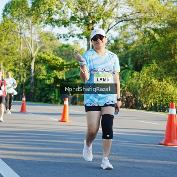 Runner Photo 1495997