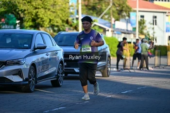 Runner Photo 1496027