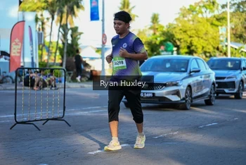 Runner Photo 1496035